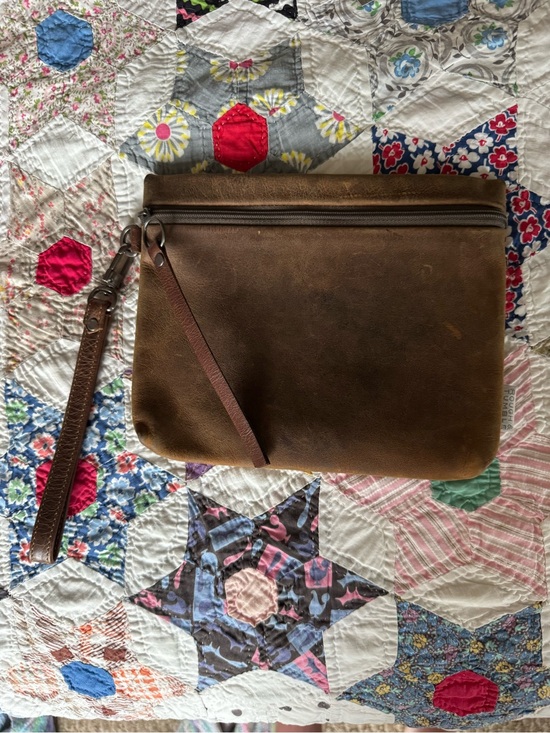 Rough & Tumble Handbags - Rough & Tumble Brown Leather Wristlet Clutch